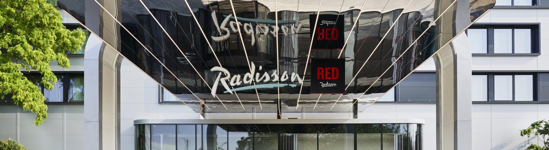 Radisson RED London Heathrow